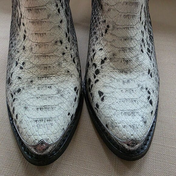 Jeffrey Campbell Cromwell Snake skin booties - Picture 5 of 10